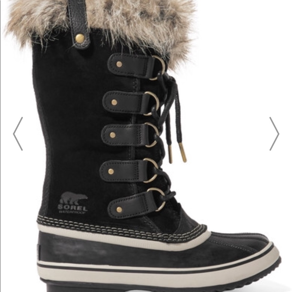 Sorel waterproof boots w fur barley worn